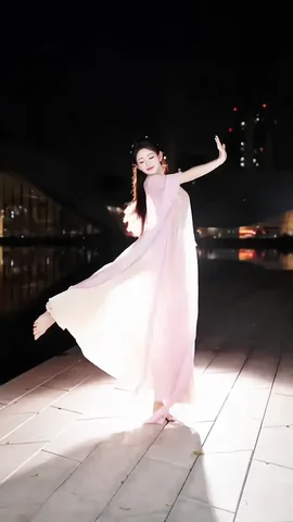 出租房里的交互高康张睿