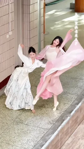 14岁初一女儿洗澡想父亲搓背